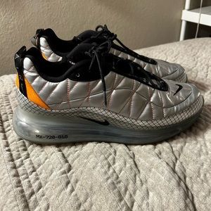 Nike Air Max 720 Metallic Silver